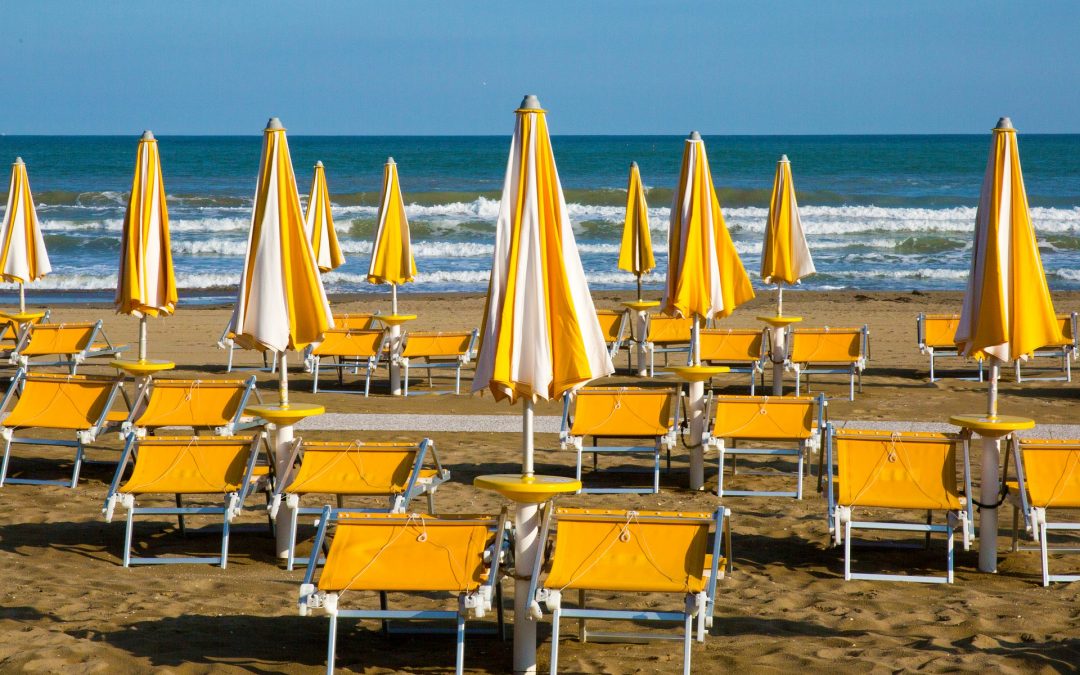 Gondban vannak az olasz adriai strandok: Bezárhat Rimini és Jesolo