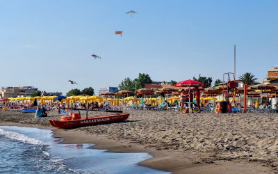 Az EU drasztikus változtatásokat akar bevezetni az olasz strandokon  